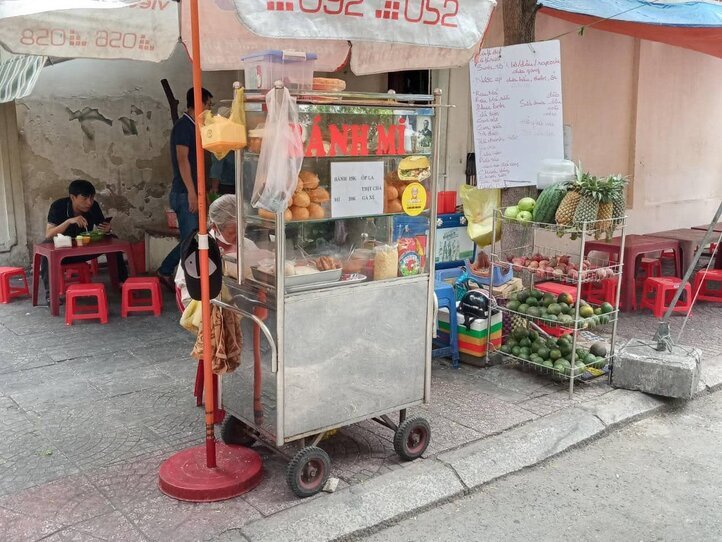 【週末特集】のんびり書店巡り。お土産探しにも!~Ho Chi Minh City