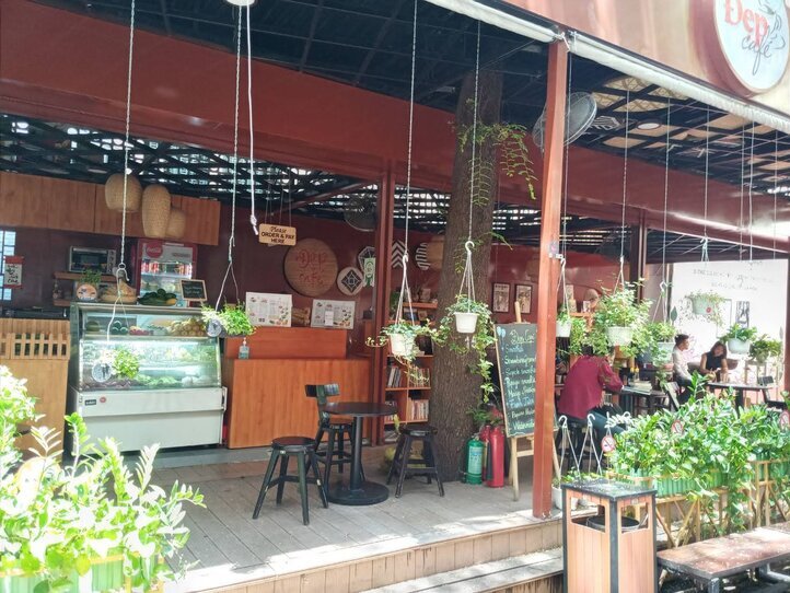 【週末特集】のんびり書店巡り。お土産探しにも!~Ho Chi Minh City