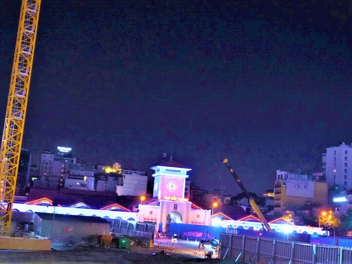 2階建て観光バスでホーチミンの主要スポットを巡ろう!