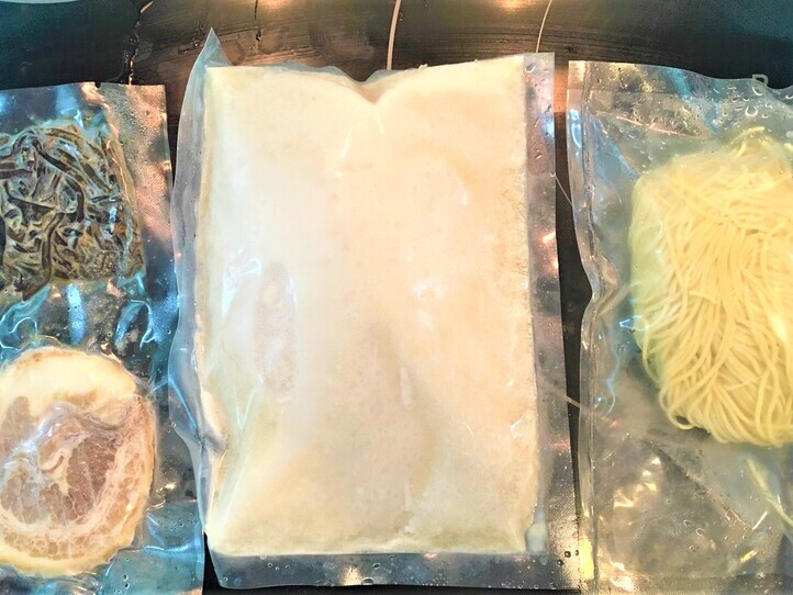 社会隔離中でもデリバリー出来る日系食材、冷凍食品