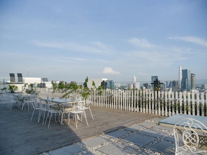 ホーチミン物件探訪第5回 家賃なんと30万円の豪邸「Leman Luxury Apartments」