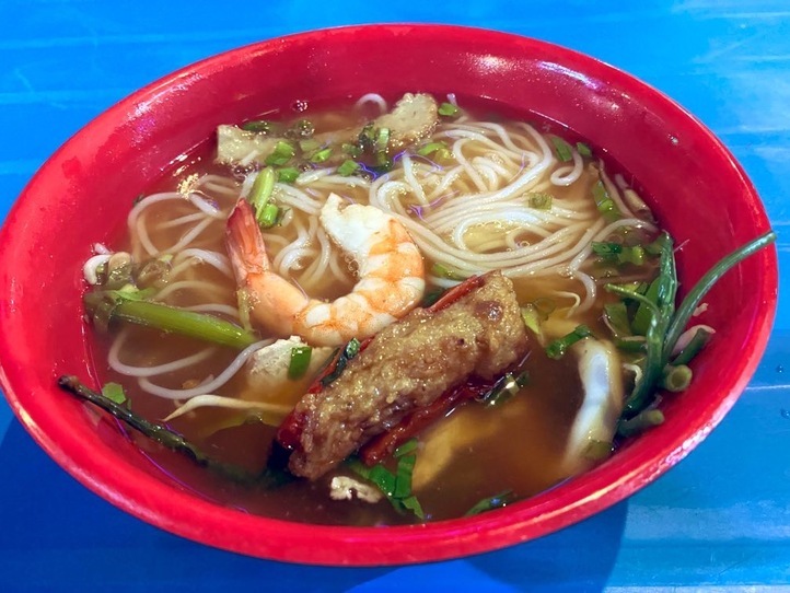 進化するベトナム麺!変わり種ブン、フーティウのお店