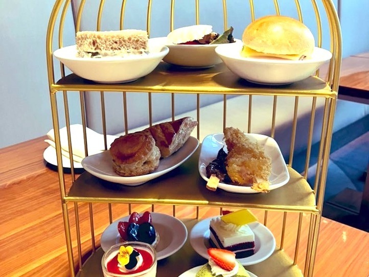 お得!新しくなったホテルニッコーサイゴンのアフタヌーンティー!ウエスタン、ベトナミーズ両方食べてみた