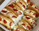 ホーチミン7区の人気店!クリームたっぷりのオムレットケーキが食べれる〜Gateau de blanc