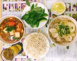フォーと揚げ春巻きがおいしい「フォー2000」