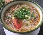ローカル麺料理「ブンリュー」を食べよう! ~「Bun Riu Cua Oc」