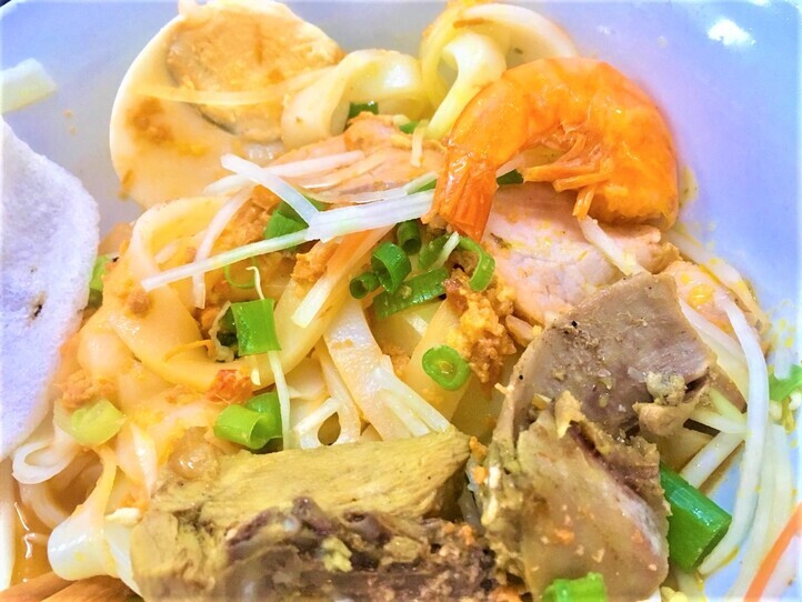 ダナンの2大名物料理と、おすすめレストラン