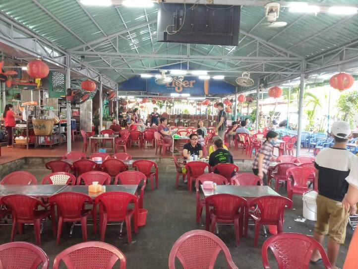 大賑わいの貝専門店~Oc Dao Nguyen Trai(オック ダオ グエンチャイ)~