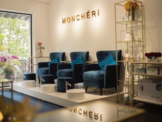 手と足のジェルネイル デザインあり Gel Nail Hands And Feets ホーチミン観光情報ガイド